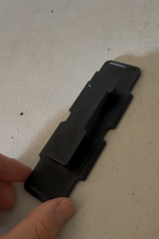 Mount Plate against table surface